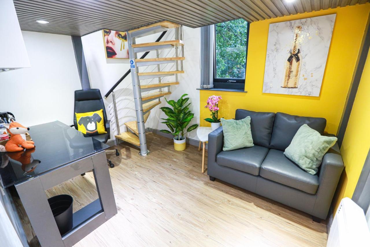 Apartmán A102 Cheery Bright Loft Coventry Exteriér fotografie